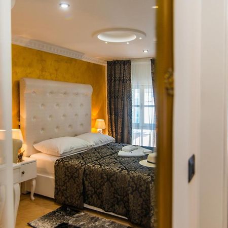 Bella Natka Bed And Breakfast Rovinj Exterior photo