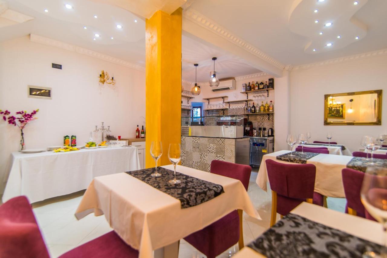 Bella Natka Bed And Breakfast Rovinj Exterior photo