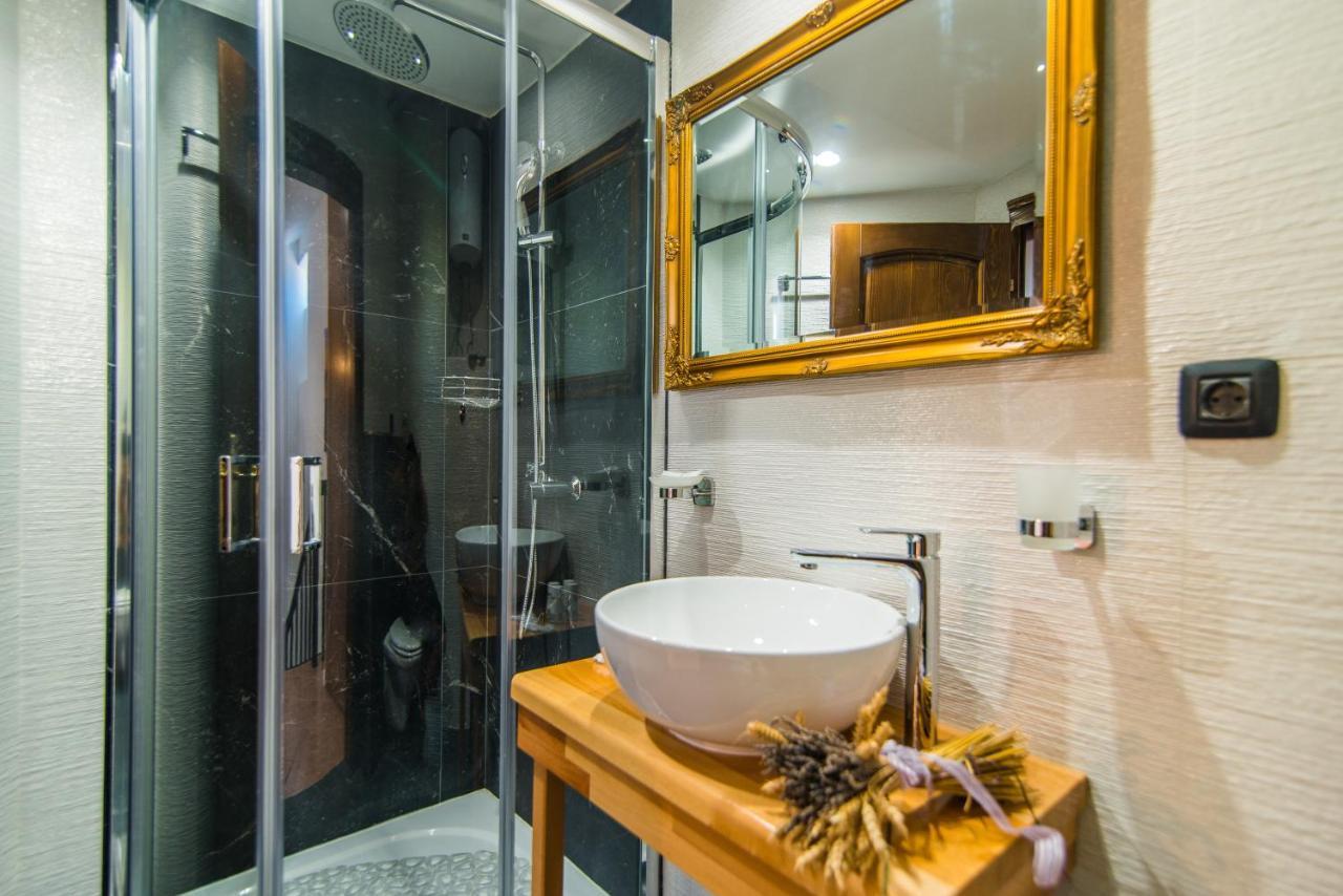 Bella Natka Bed And Breakfast Rovinj Exterior photo
