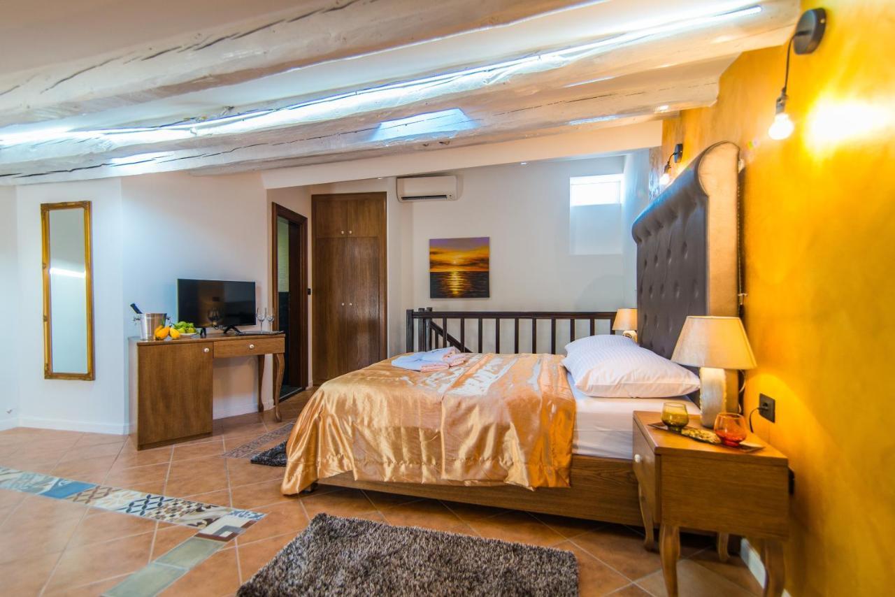Bella Natka Bed And Breakfast Rovinj Exterior photo