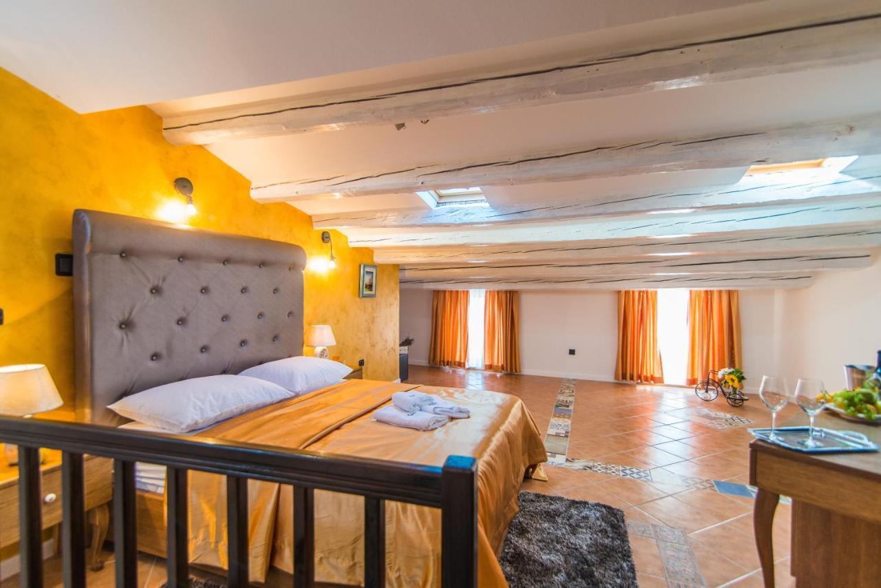 Bella Natka Bed And Breakfast Rovinj Exterior photo